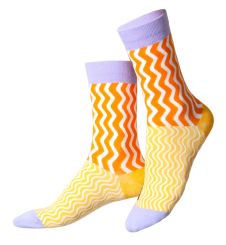 Doiy Socken EMS Instant Ramen Chicken (53,1% Polyamide, 35,8% Cotton, 8,0% Polyester, 1,9% Elastane, 1,2% Elastodiene) 